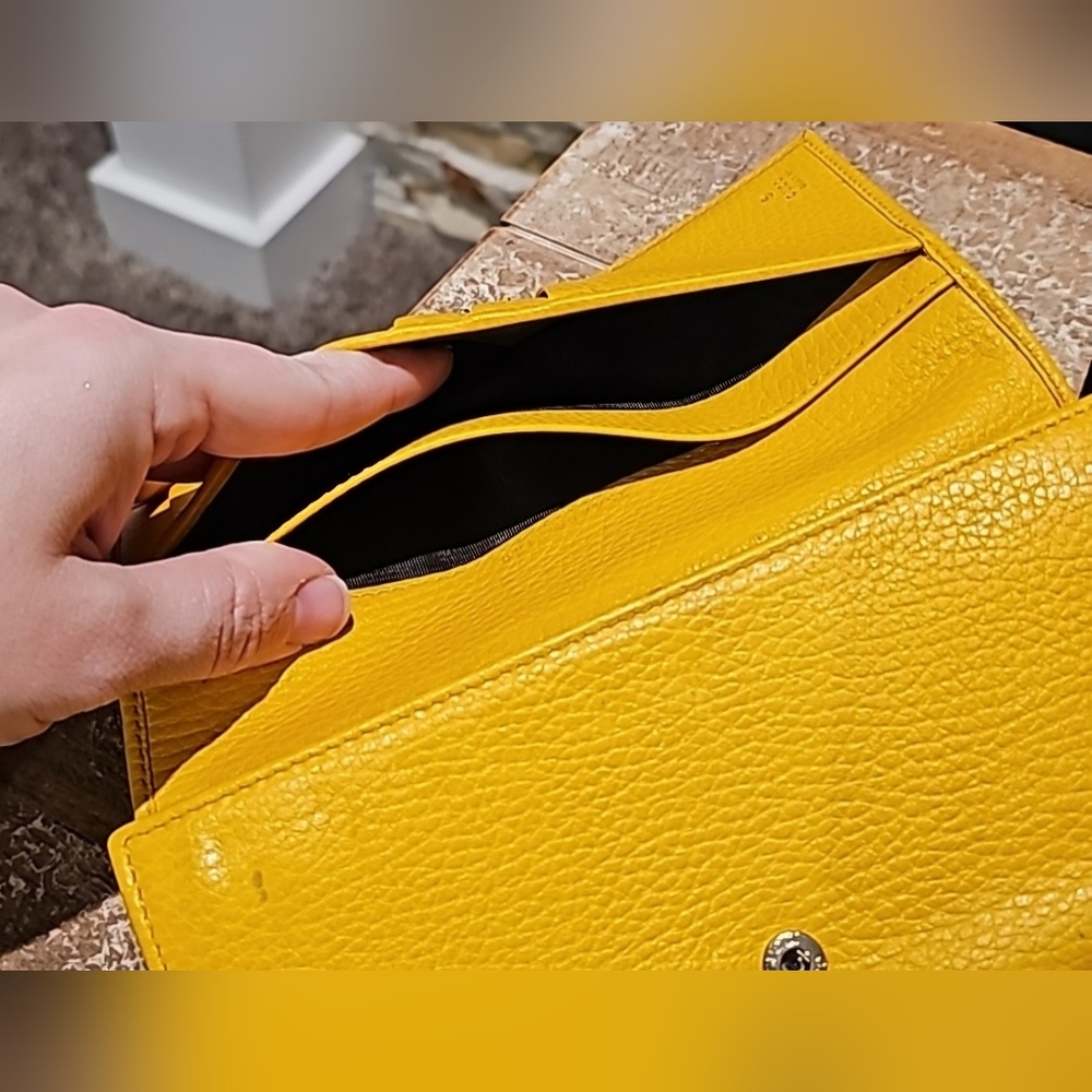 🔥💯AUTHENTIC GUCCI PEBBLED LEATHER SWING CONTINENTAL WALLET - Picture 12 of 16